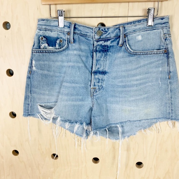 GRLFRND Women’s Helena High-Rise Cut Off Short in Tainted Love Size 28 - Picture 5 of 8